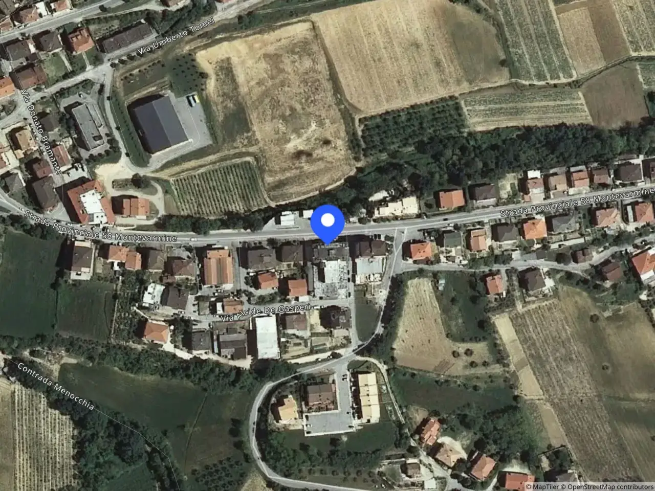 Fabbricato misto in Via Gentile da Montefiore 52 52, Montefiore Dell'Aso, {3} - Foto 1