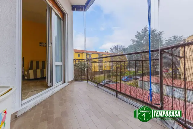 4-room flat in Via Brescia, Pavia - Photo 1