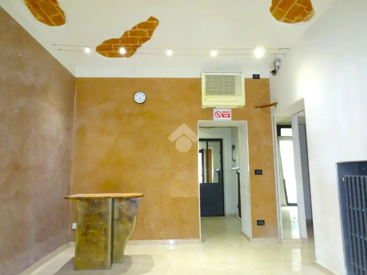 Negozio in Via Piacenza 62, Alessandria, {3} - Foto 1