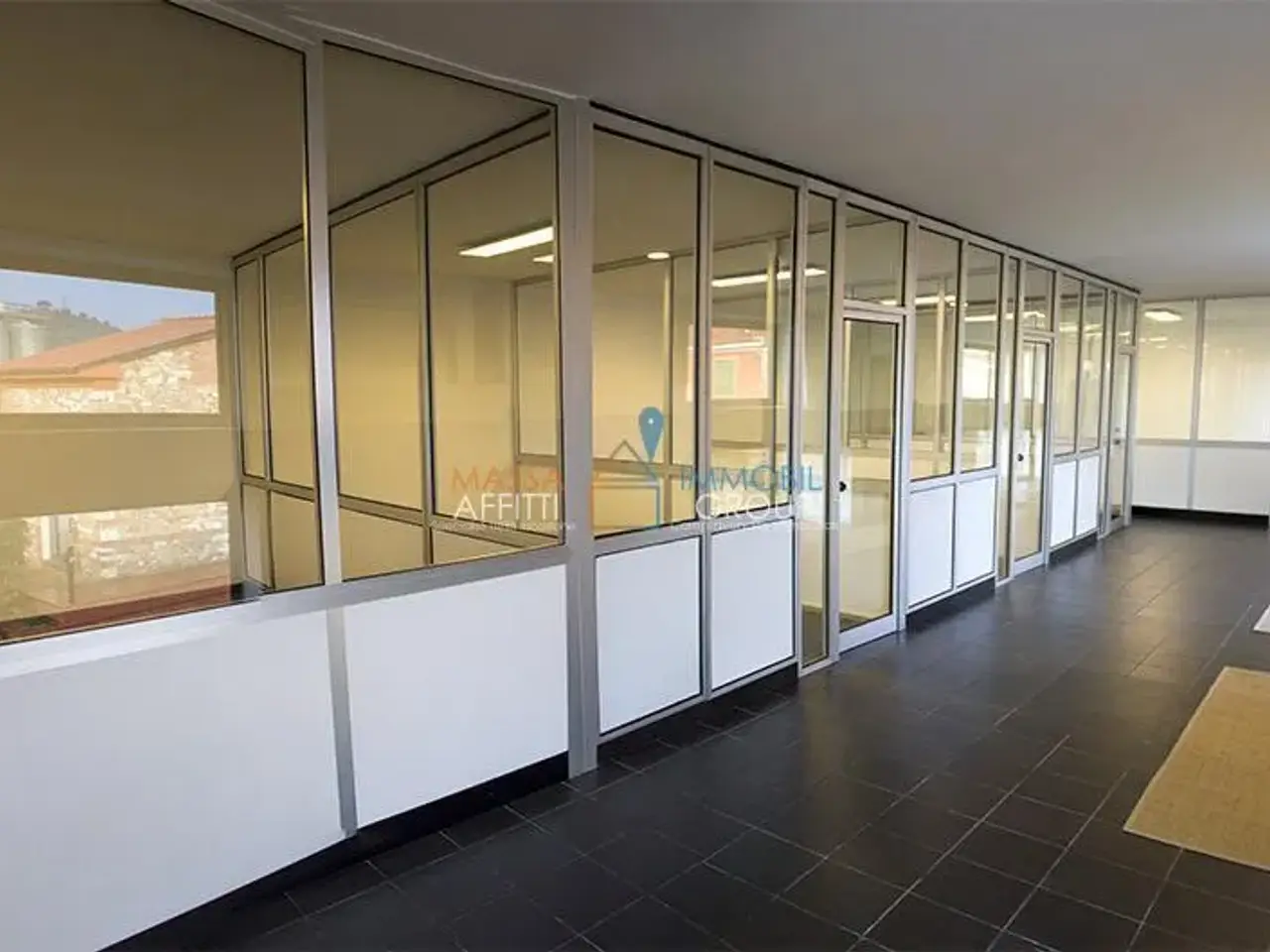 Ufficio in Via Bartolomeo Ordonez 32, Carrara, {3} - Foto 2