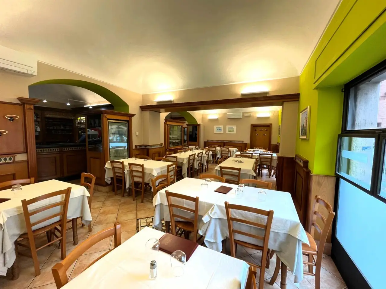 Pizzeria in Via Trevigi, Casale Monferrato, {3} - Foto 1