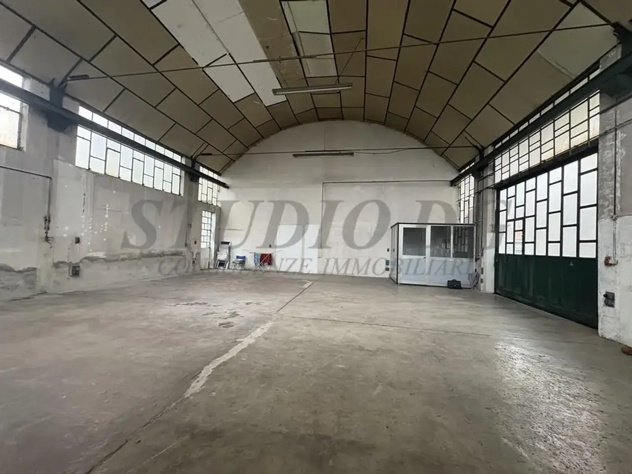 Laboratorio in Via Rovereto, Cesano Maderno, {3} - Foto 1