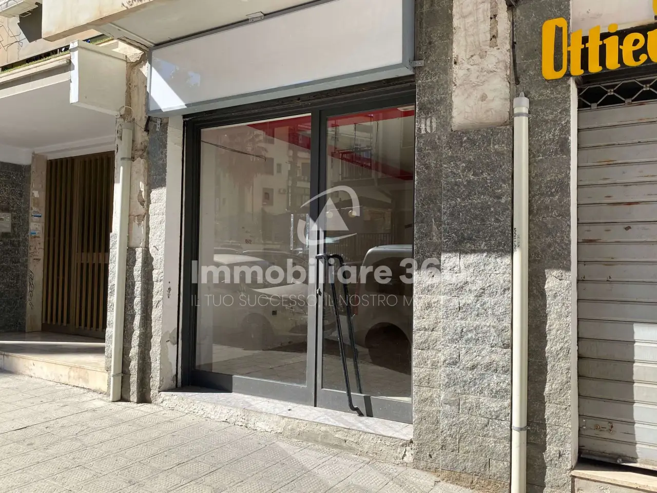Magazzino in Via Giustino Fortunato, Cosenza, {3} - Foto 2