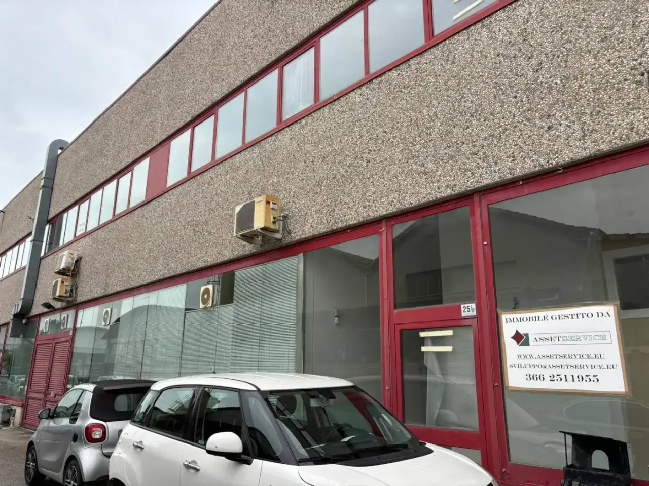 Capannone in Via Val Tiberina 25, San Benedetto Del Tronto, {3} - Foto 1