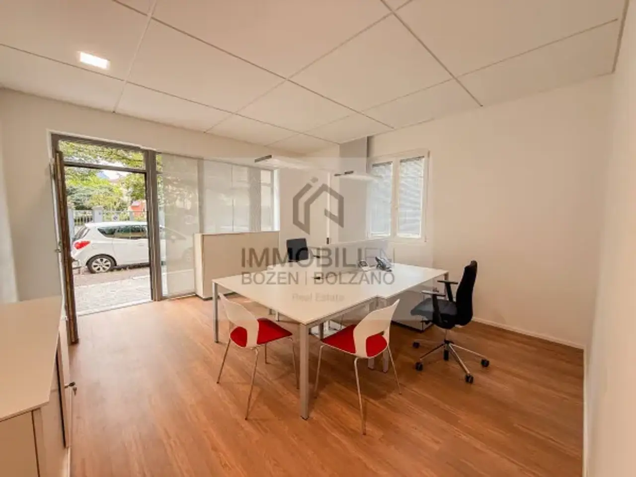 Ufficio in Triester StraßE 28, Bolzano, {3} - Foto 1