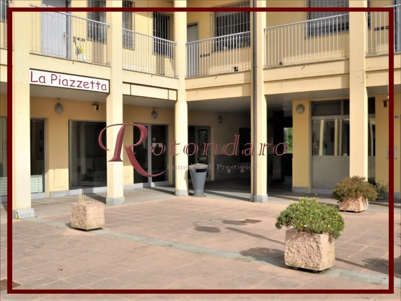 Negozio in Via Alessandro Manzoni 10, Buccinasco, {3} - Foto 1