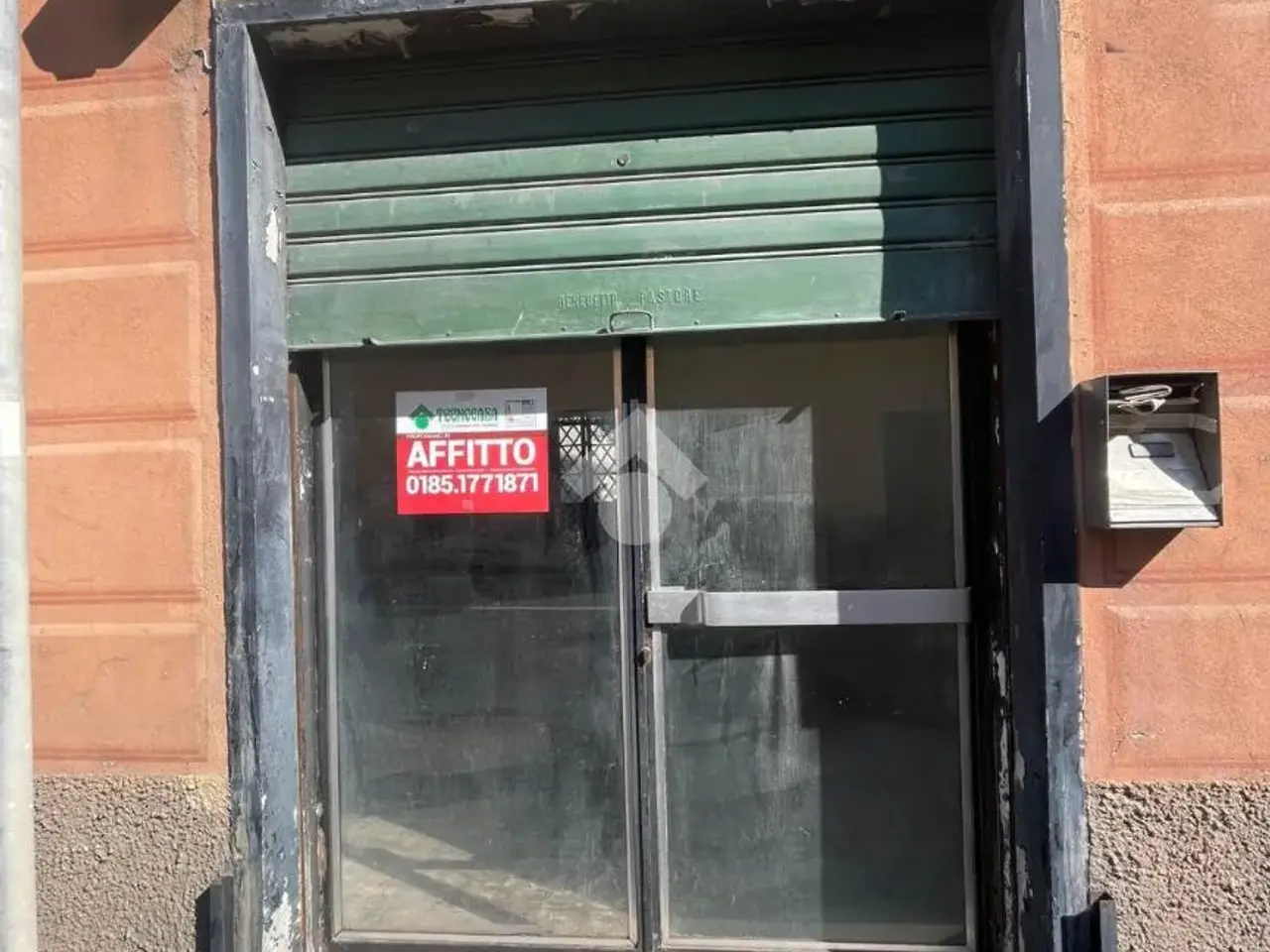 Negozio in Via Piacenza, Chiavari, {3} - Foto 1