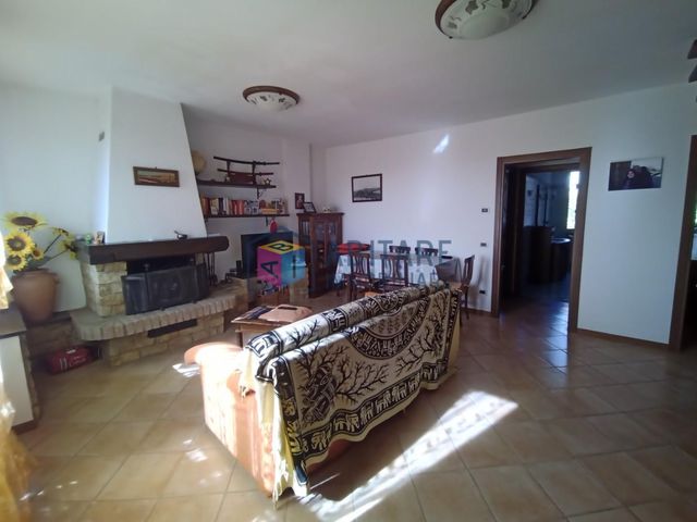 4-room flat, Collesalvetti - Photo 1