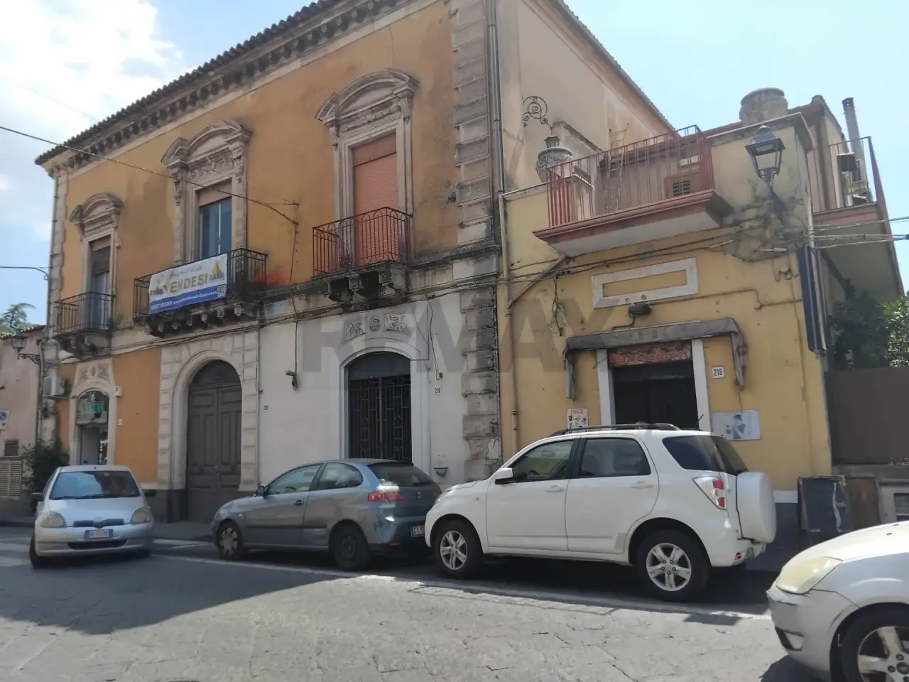 Esercizio commerciale in , Viagrande, {3} - Foto 2