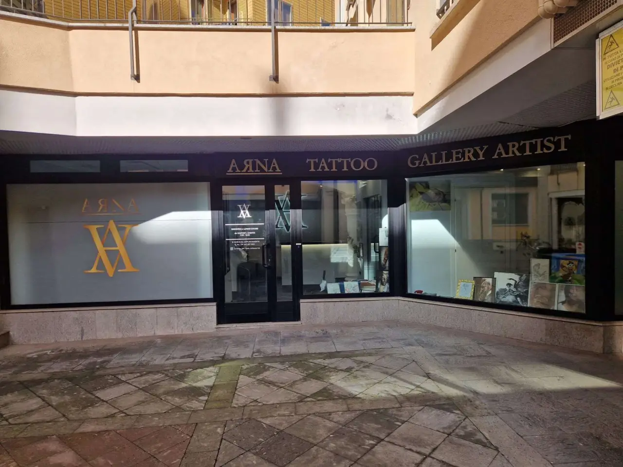 Negozio in Piazza Repubblica 5, Varese, {3} - Foto 2