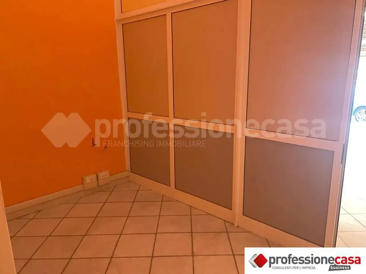 Negozio in , Livorno, {3} - Foto 1