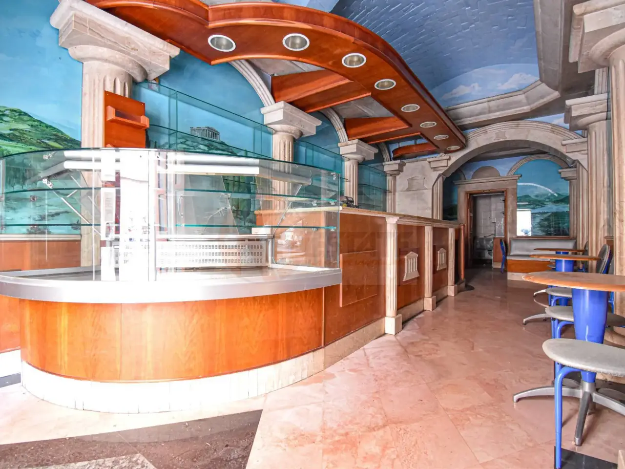 Negozio in Via Mazzini 11, Sassari, {3} - Foto 2