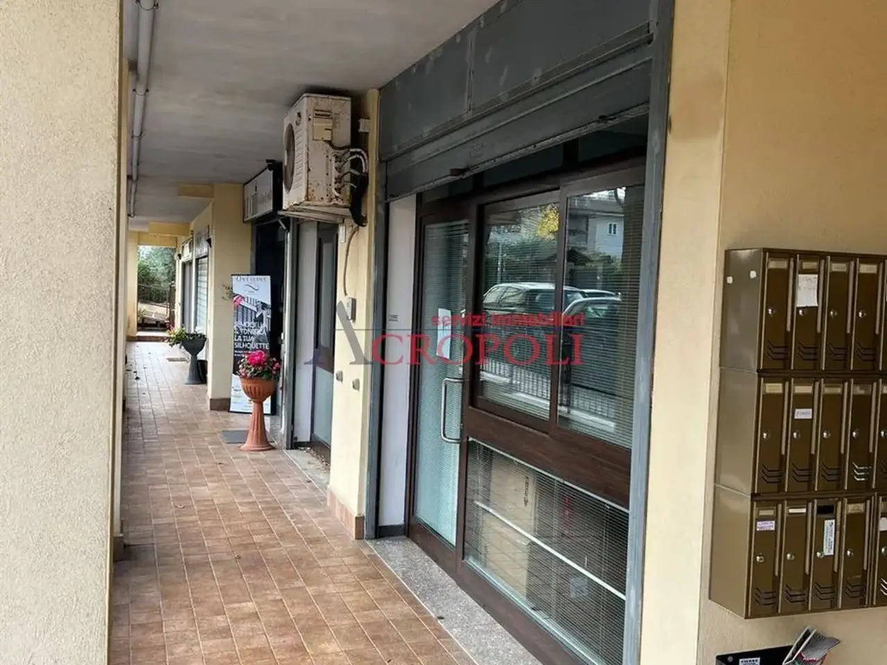 Ufficio in Via delle Magnolie, Bracciano, {3} - Foto 2