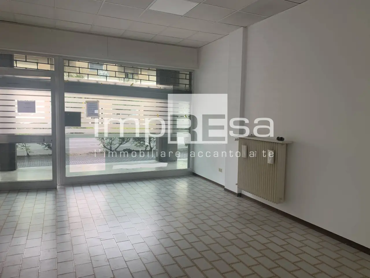 Negozio in Via Trento, Martellago, {3} - Foto 1