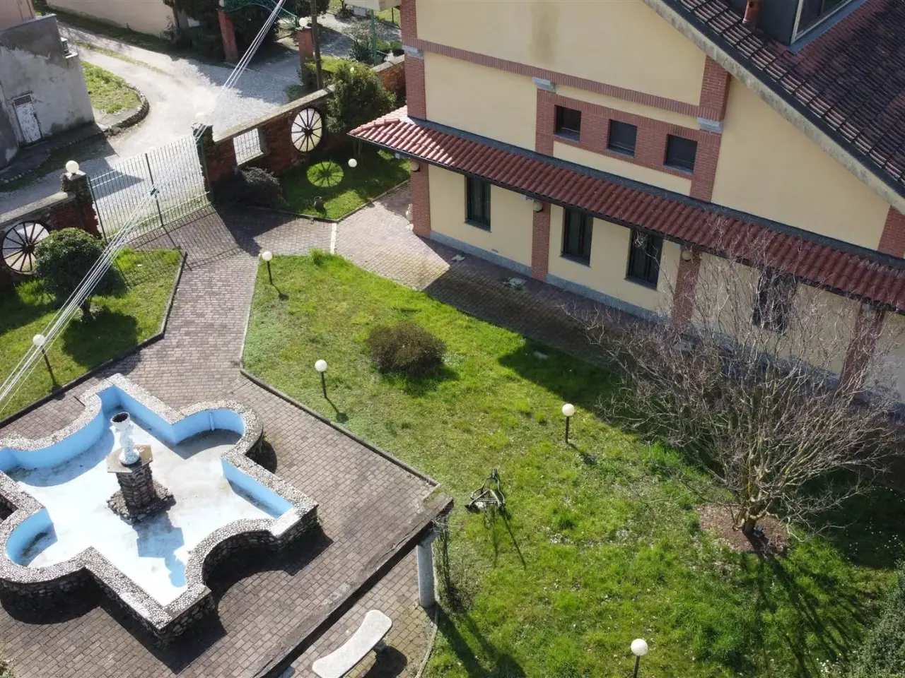 Hotel in , Cerano, {3} - Foto 2