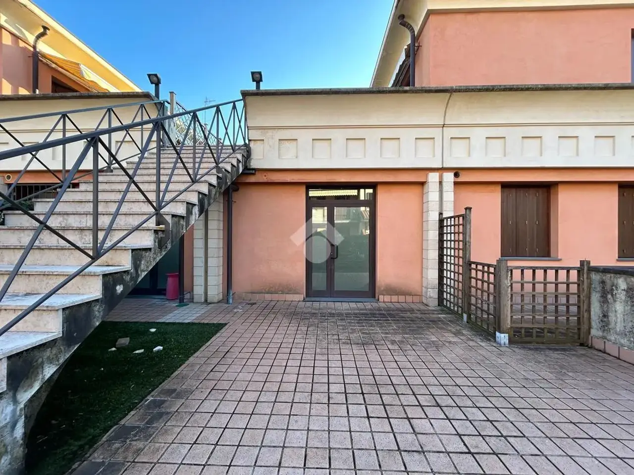 Ufficio in Via Guinizzelli 11, Scanzorosciate, {3} - Foto 2