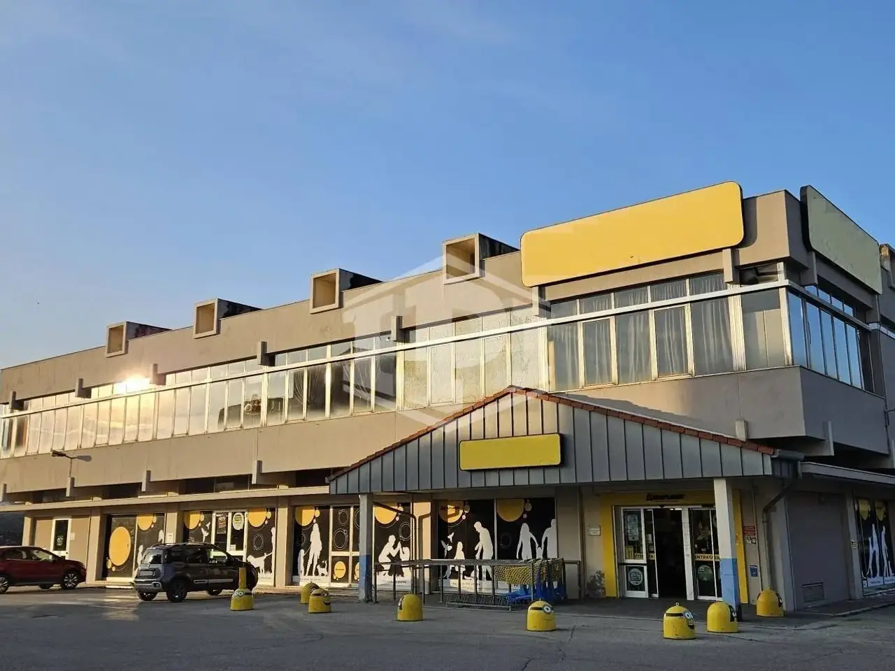 Negozio in Strada Novi, Ovada, {3} - Foto 1