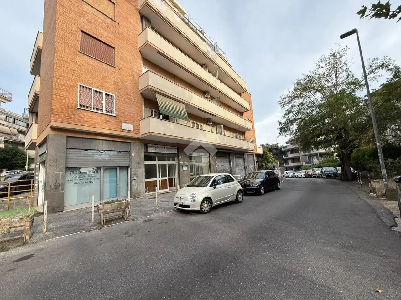 Negozio in Via La Nebbia 80, Roma, {3} - Foto 2