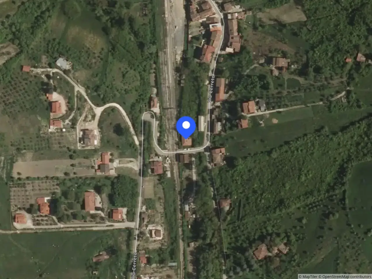 Fabbricato misto in Ariano Irpino, Contrad Cerreto, 1 1, Ariano Irpino, {3} - Foto 1