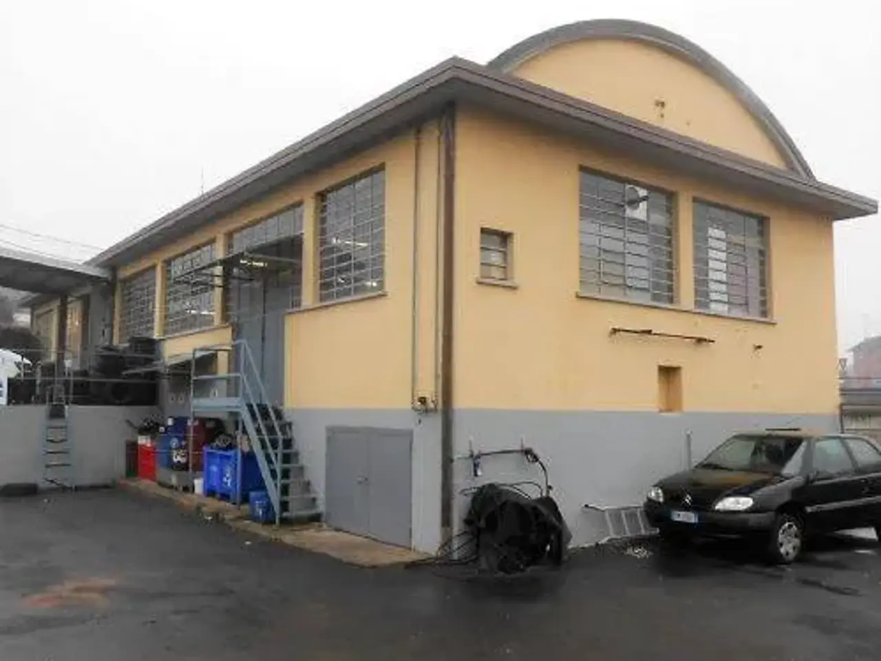 Laboratorio in Via De Gasperi Gozzano, Gozzano, {3} - Foto 1