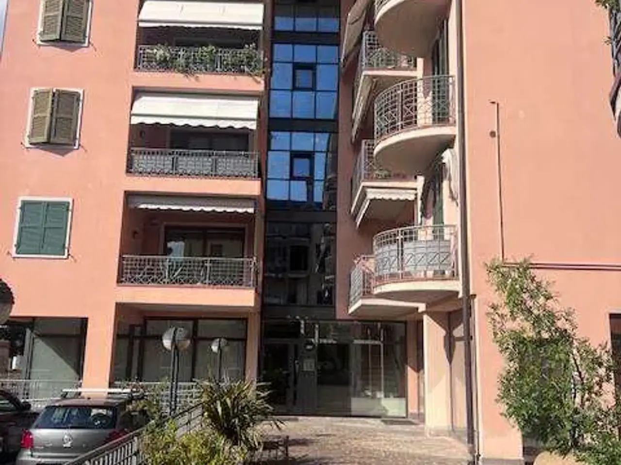 Ufficio in , Rovereto, {3} - Foto 1