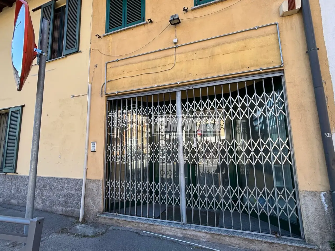 Negozio in Via Roma 17, Senna Comasco, {3} - Foto 1