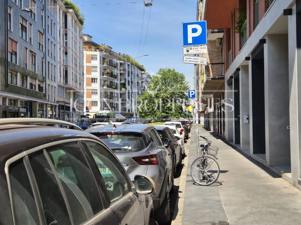 Negozio in Via Luigi Canonica, Milano, {3} - Foto 1