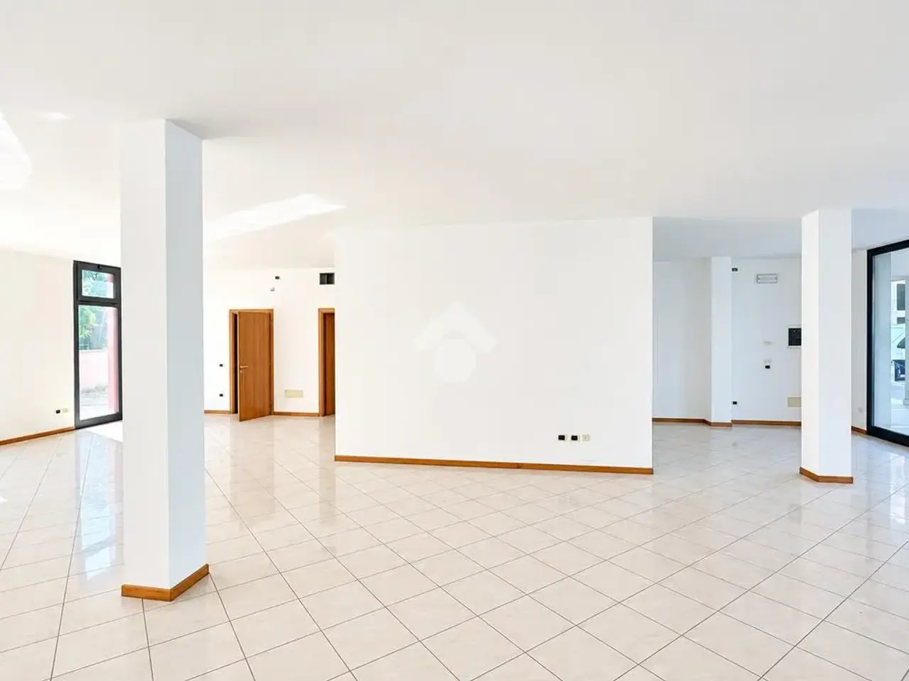 Negozio in Via Roma 86, San Giorgio Delle Pertiche, {3} - Foto 2