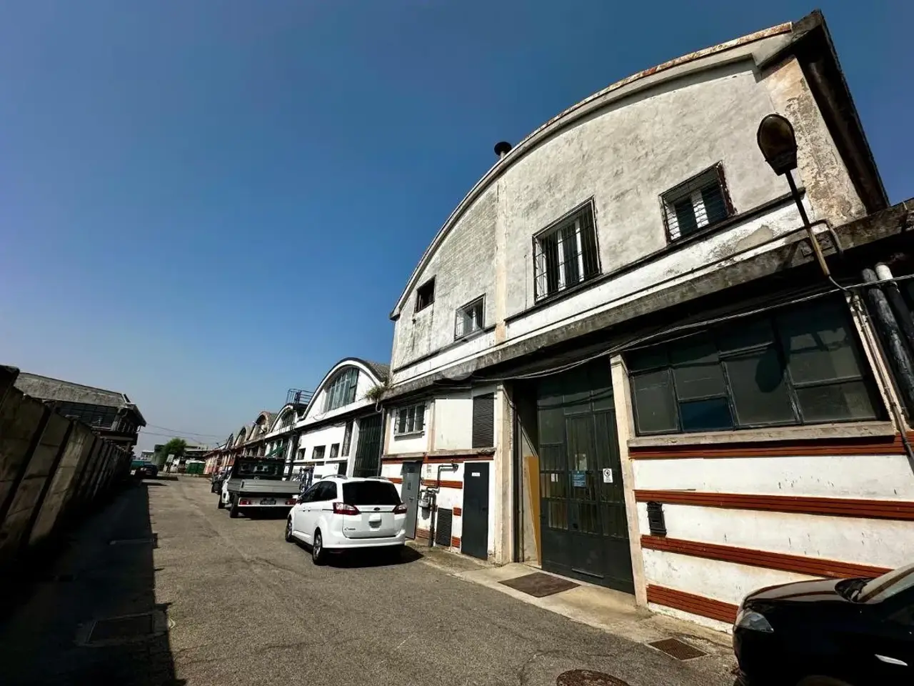 Capannone in Via B. Buozzi 21, Pieve Emanuele, {3} - Foto 1