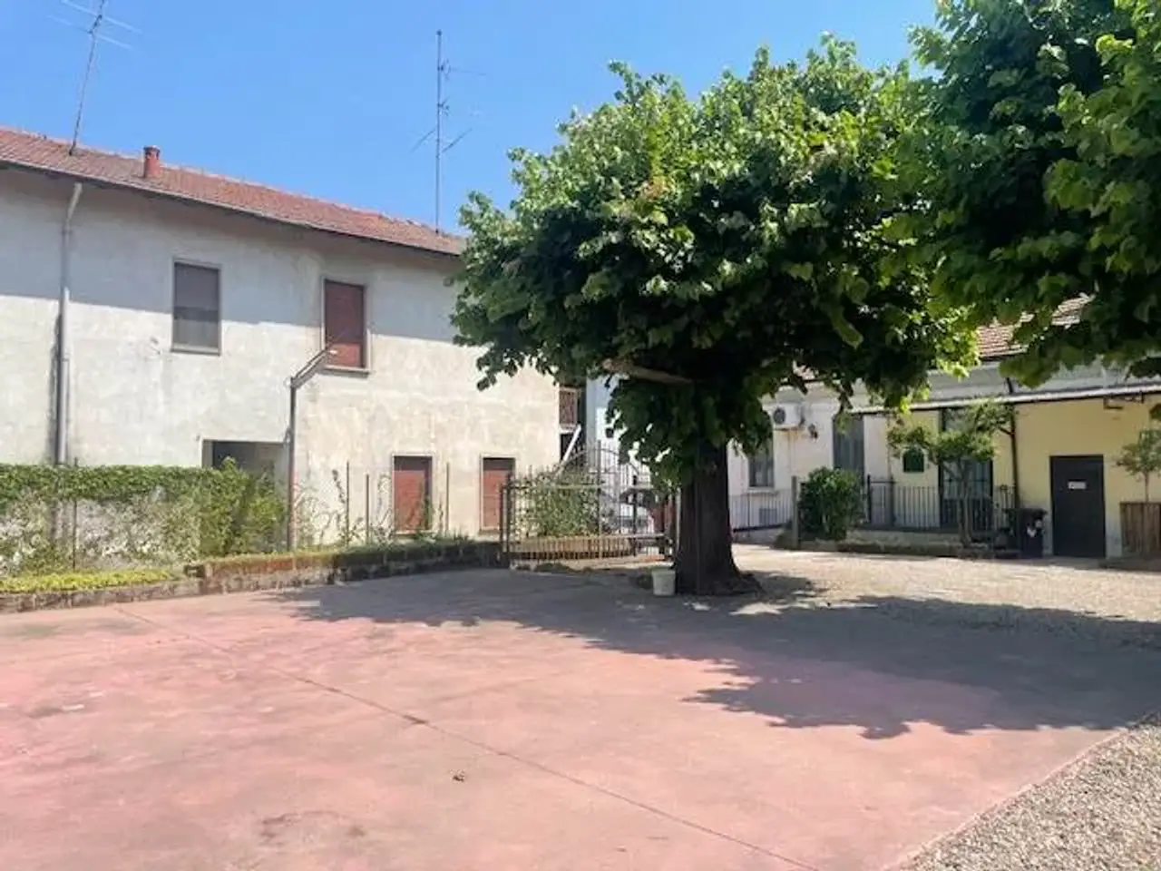 Negozio in , Vigevano, {3} - Foto 2