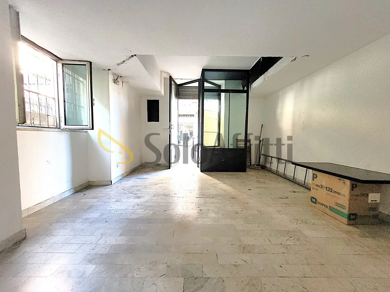 Negozio in Via Giacinto Gigante, Napoli, {3} - Foto 1