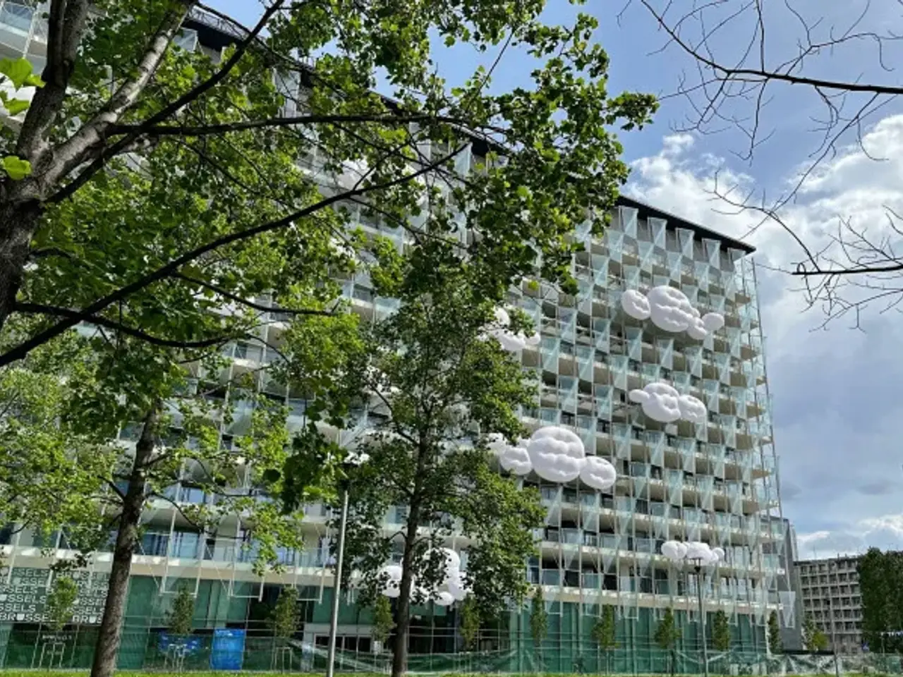 Ufficio in Via Gaetano De Castillia 23, Milano, {3} - Foto 2