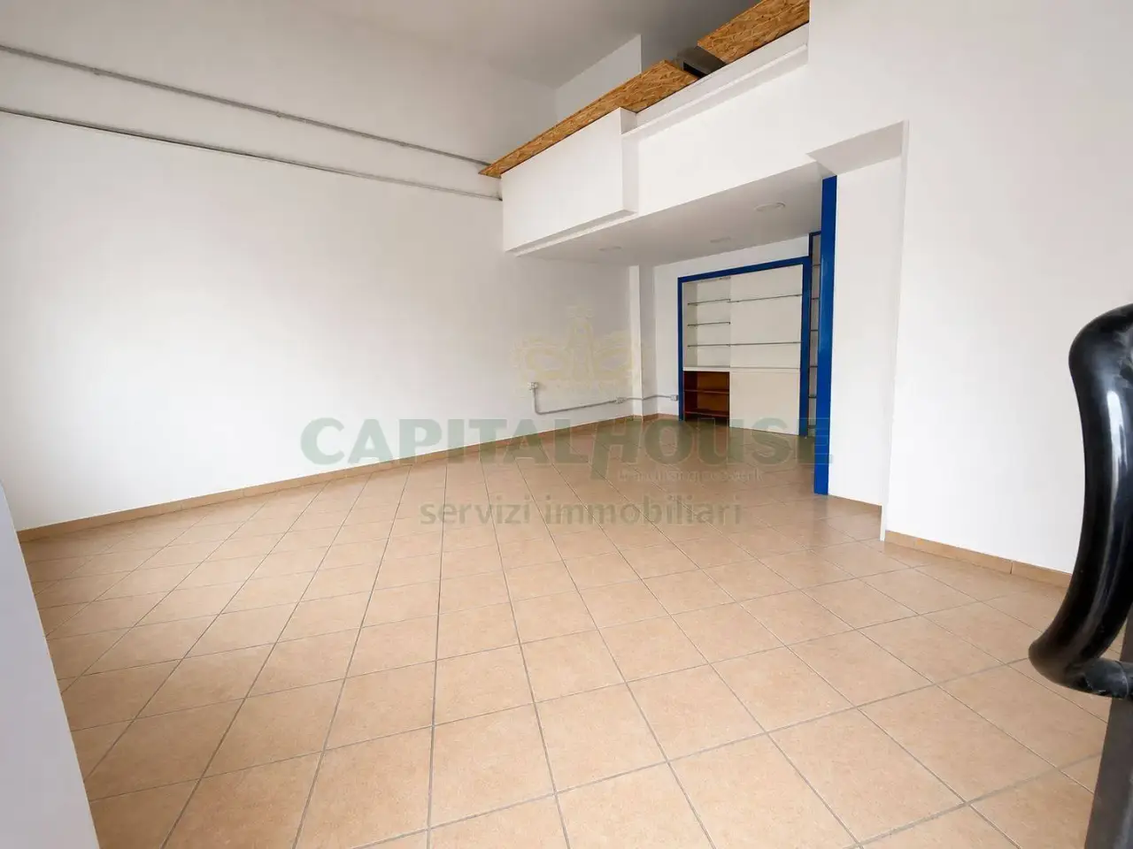 Negozio in Via Napoli Pomigliano, Pomigliano D'Arco, {3} - Foto 1