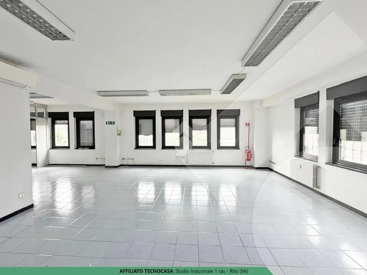 Ufficio in Via Venanzio Buzzi 16, Rho, {3} - Foto 1