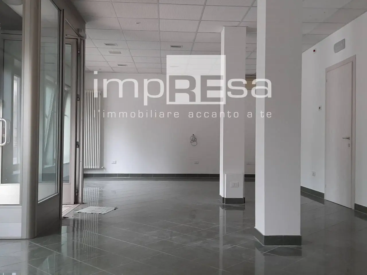 Negozio in Via Olimpia, Paese, {3} - Foto 1