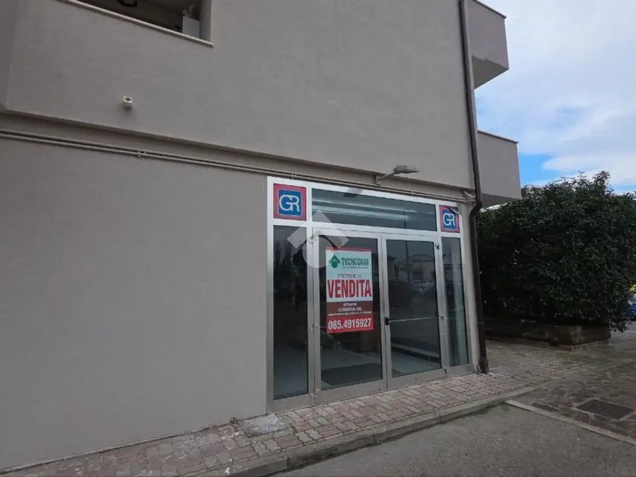 Magazzino in Via Camillo Benso Conte di Cavour 12, San Giovanni Teatino, {3} - Foto 2
