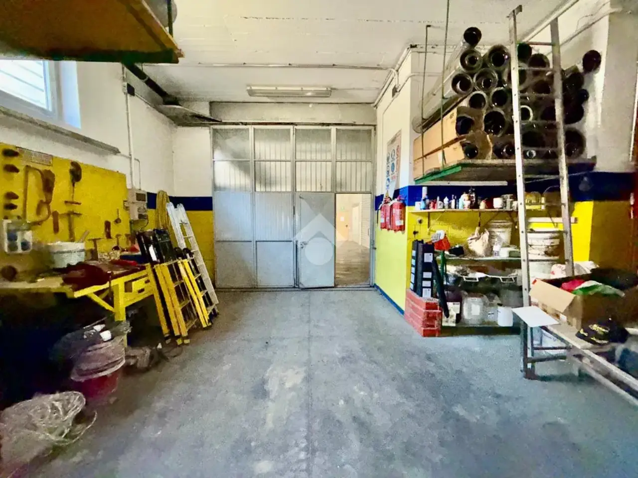 Magazzino in Corso Lancieri di Aosta 2, Aosta, {3} - Foto 1