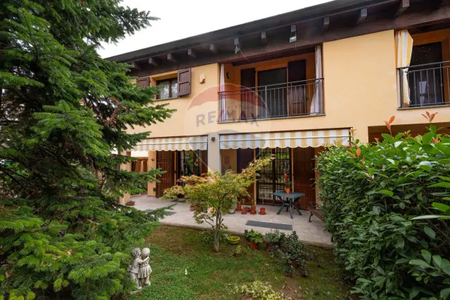 Villa in Via Xxaprile 27, Montechiarugolo - Foto 1