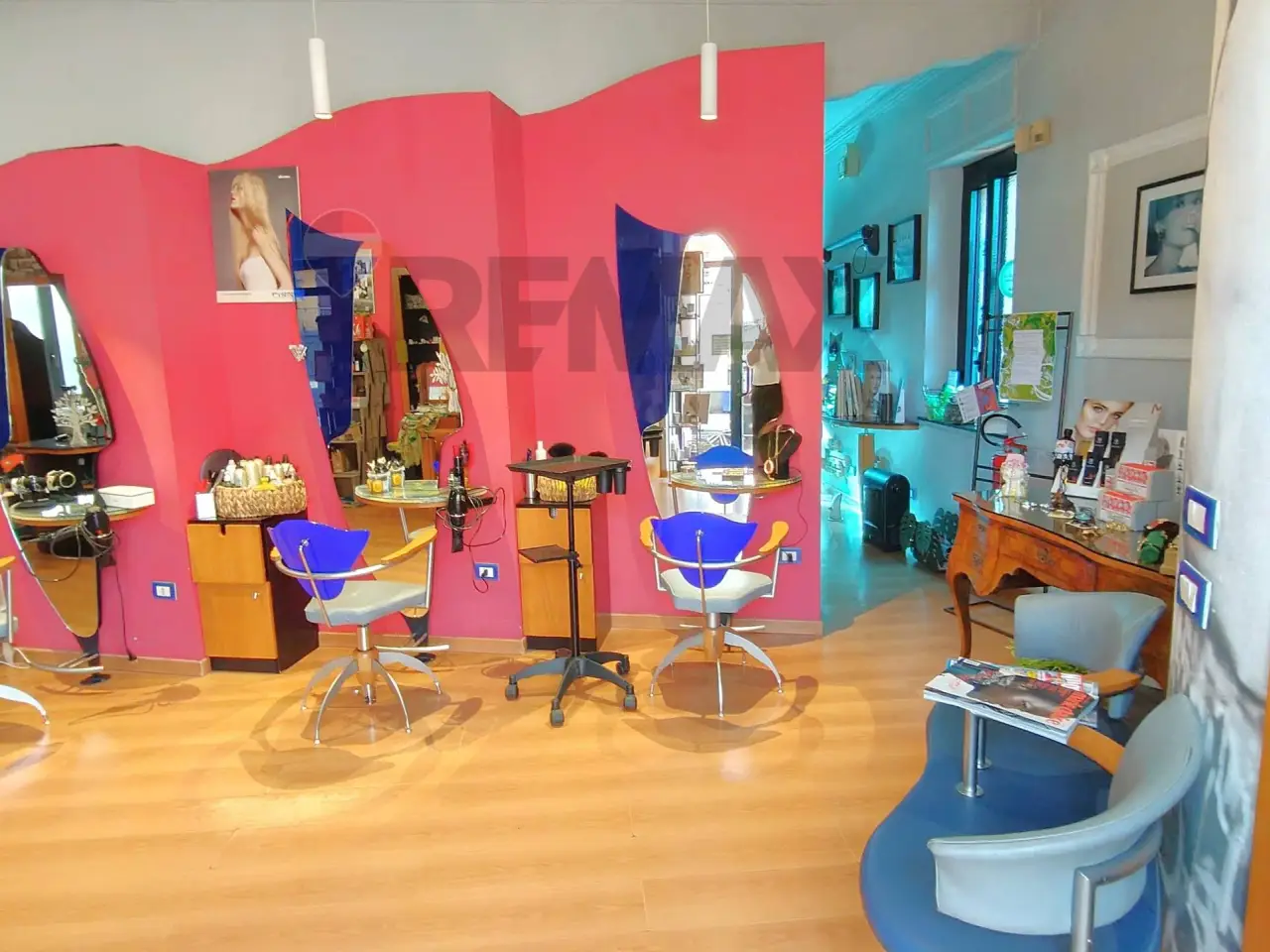Negozio in , Orbassano, {3} - Foto 2