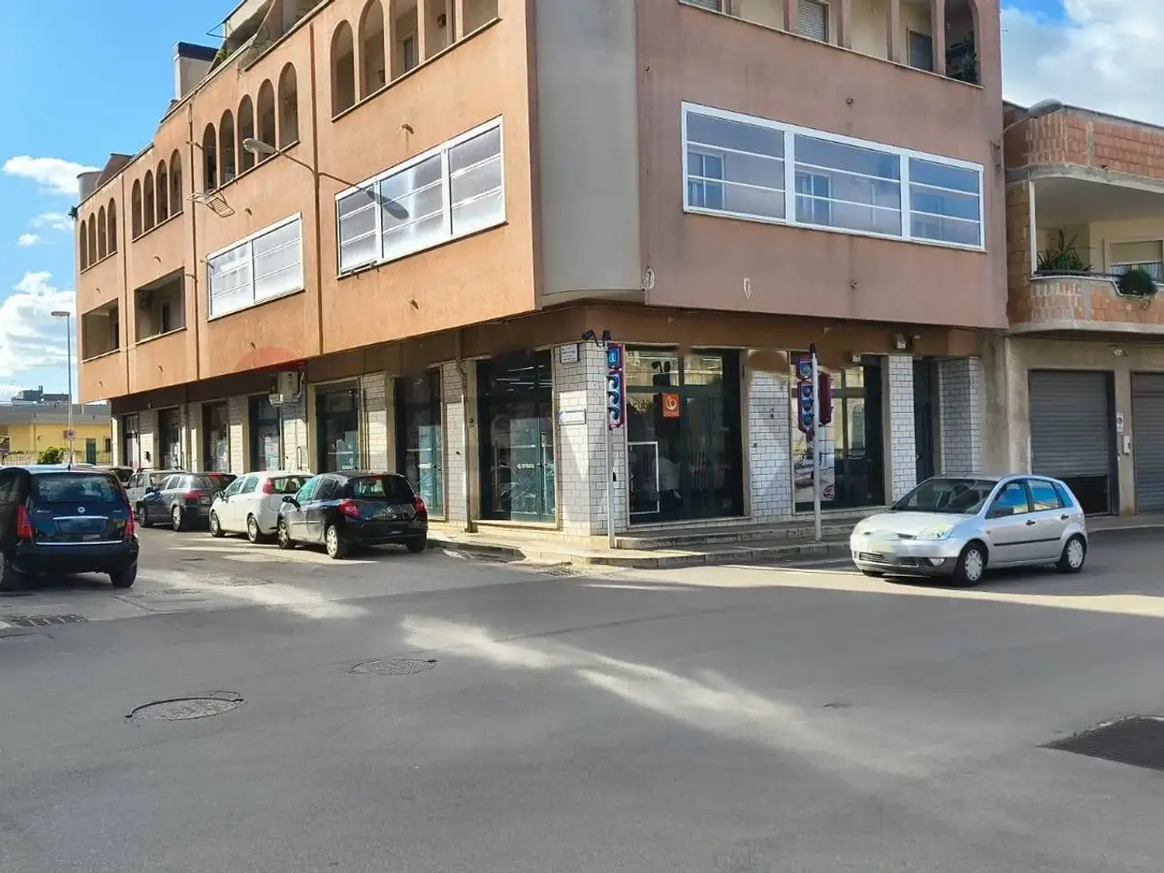 Negozio in , Conversano, {3} - Foto 2