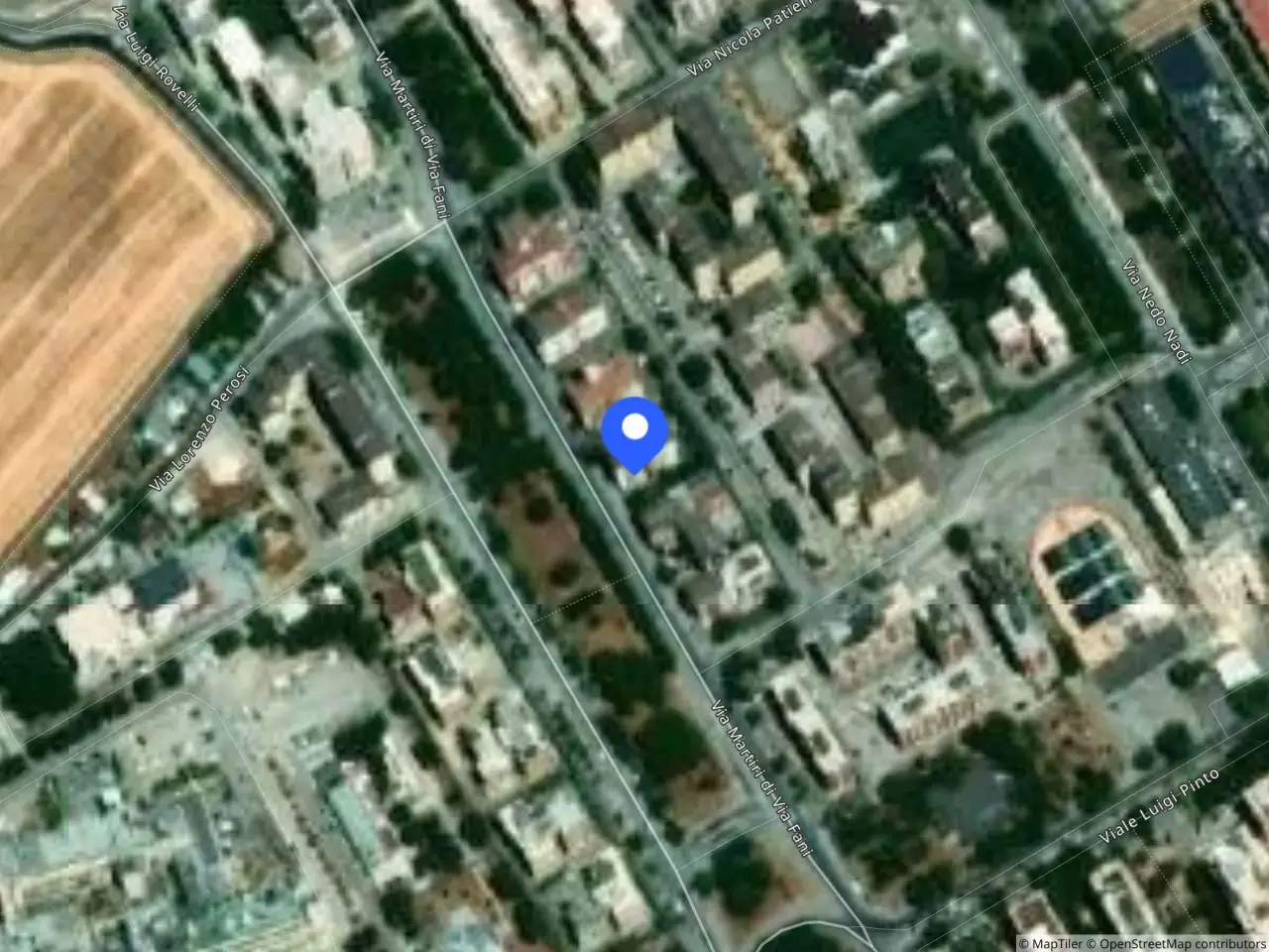 Garage in Via Martiri di Via Fani 64 64, Foggia, {3} - Foto 1