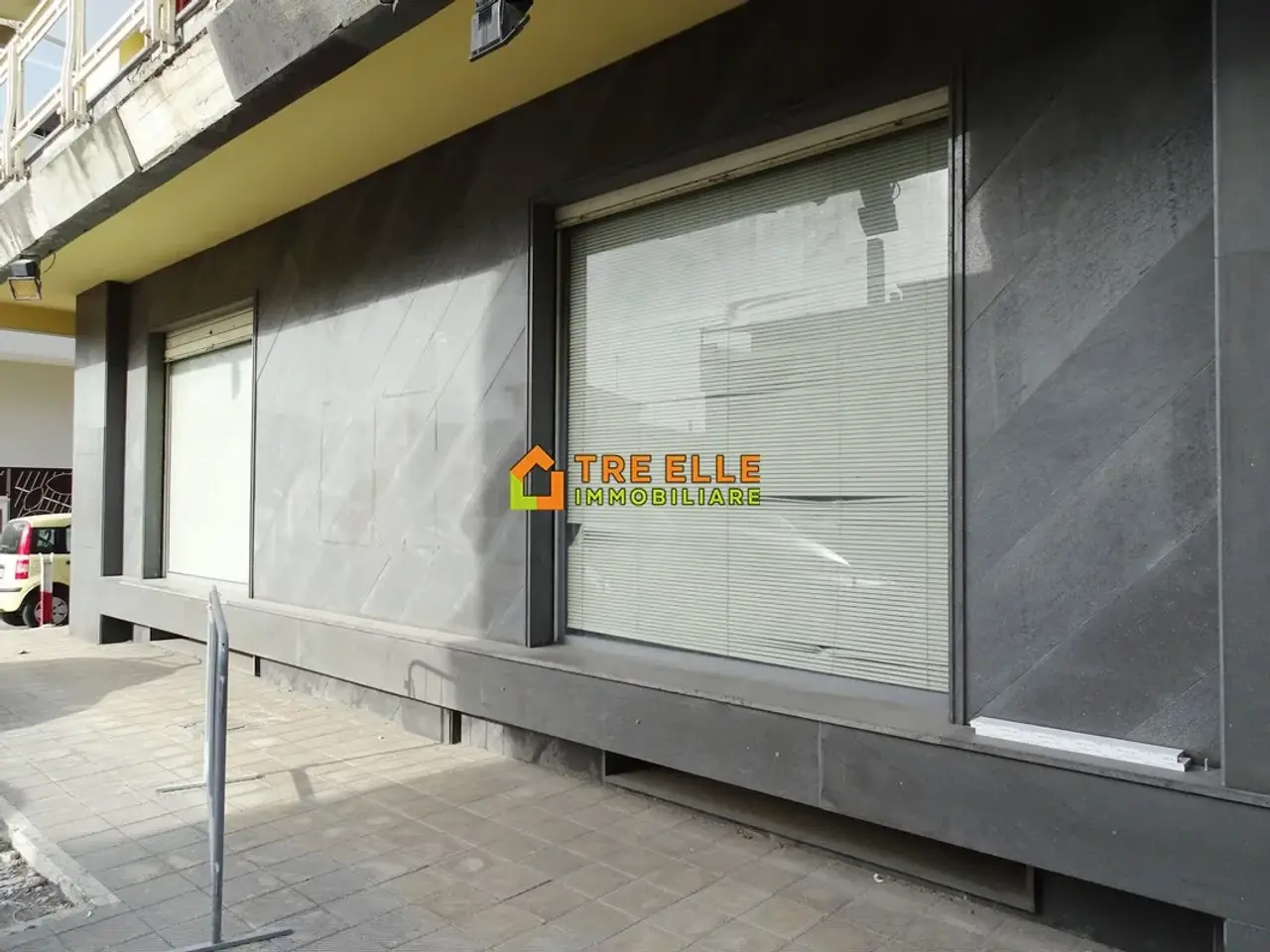 Locale commerciale in Via Tasso, San Vitaliano (Na), San Vitaliano, {3} - Foto 1