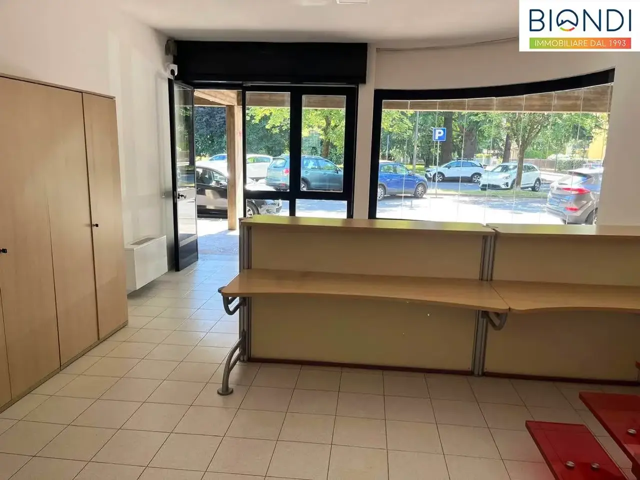 Negozio in Via Piemonte, Torre Boldone, {3} - Foto 1