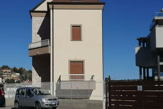 Villa unifamiliare in Via Mimiani 2, San Cataldo - Foto 1