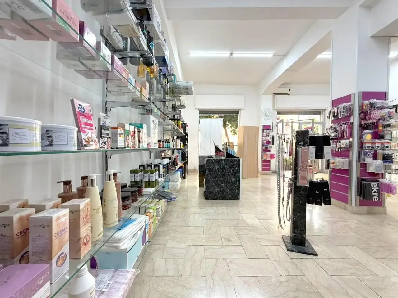 Negozio in Via Mogia 6, Palermo, {3} - Foto 2