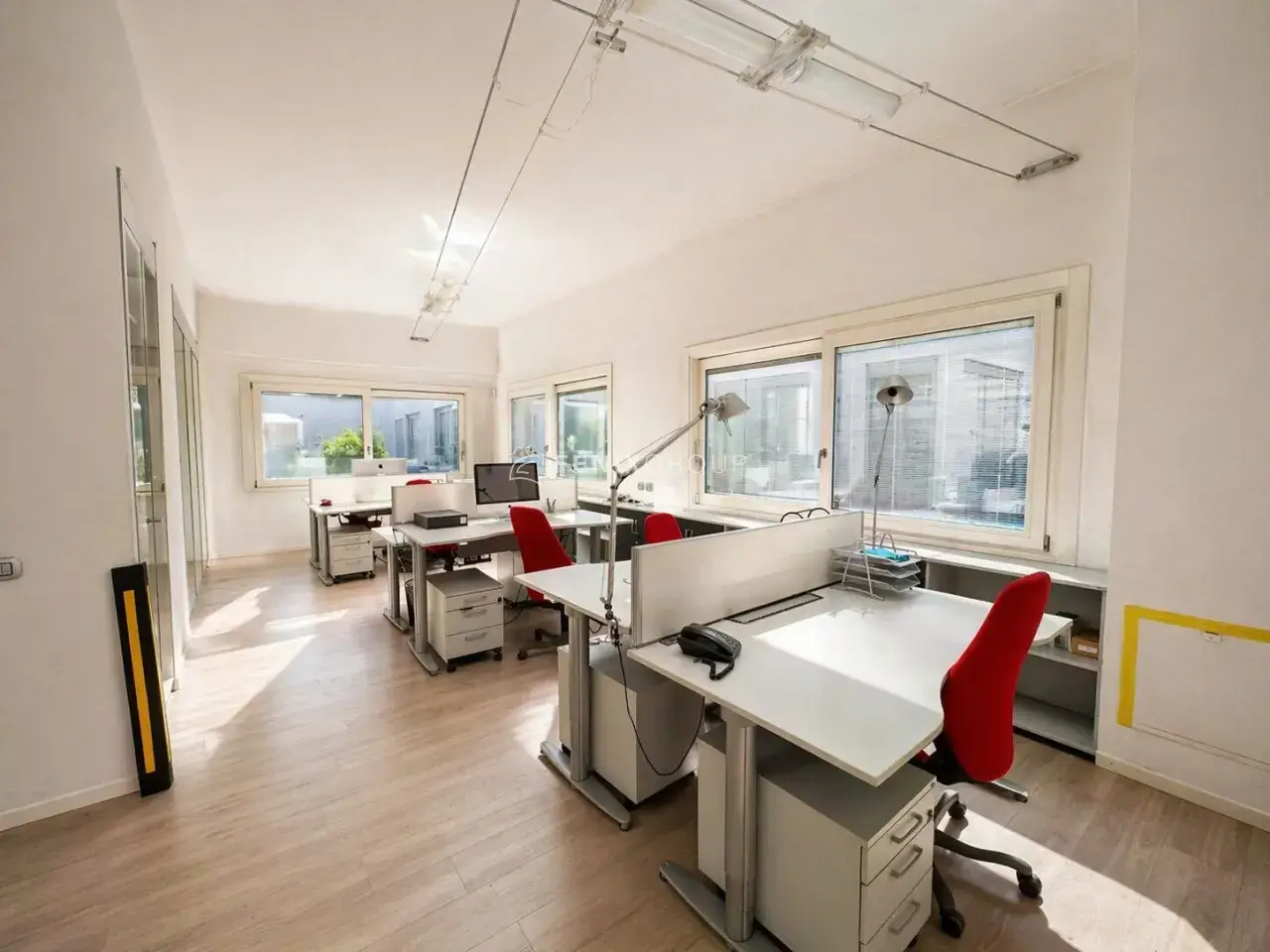 Ufficio in Via Muratori 6, Monza, {3} - Foto 1