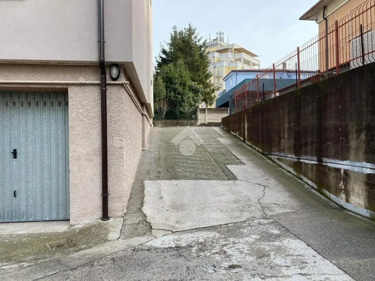 Magazzino in Via Guglielmo Oberdan 44, Brescia, {3} - Foto 2