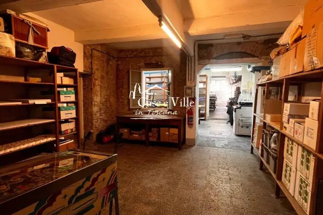 Warehouse in {3}, Via del Serraglio 74 - Photo 1