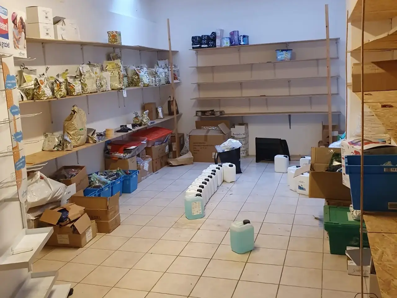 Magazzino in Via Adelaide Ristori, Bologna, {3} - Foto 1
