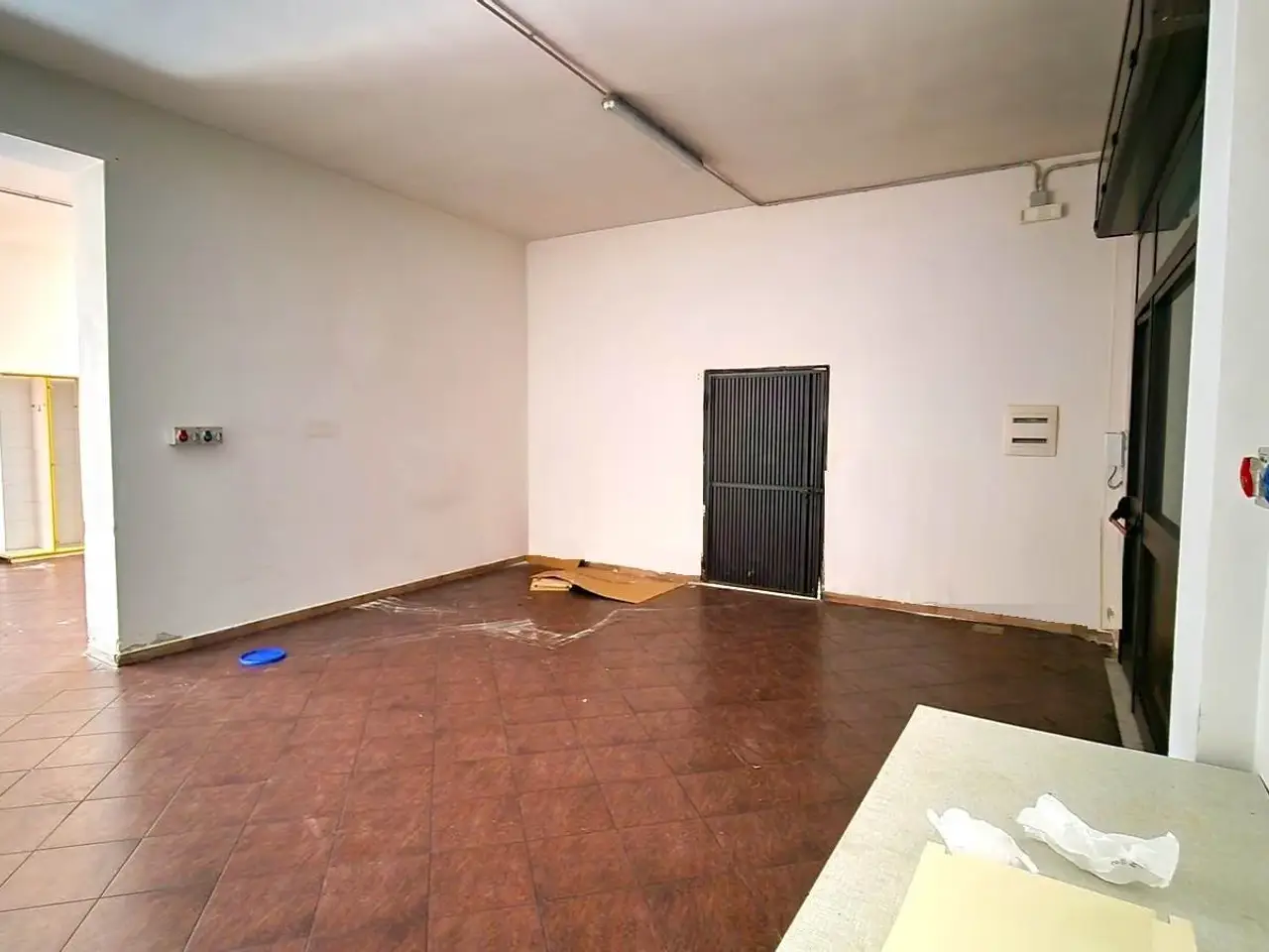 Negozio in , Mondragone, {3} - Foto 2